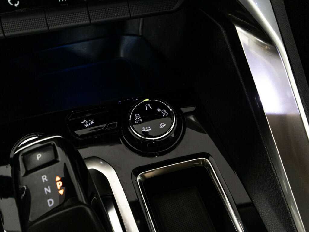 Продажа Б/У Пежо 3008. Фото: #17