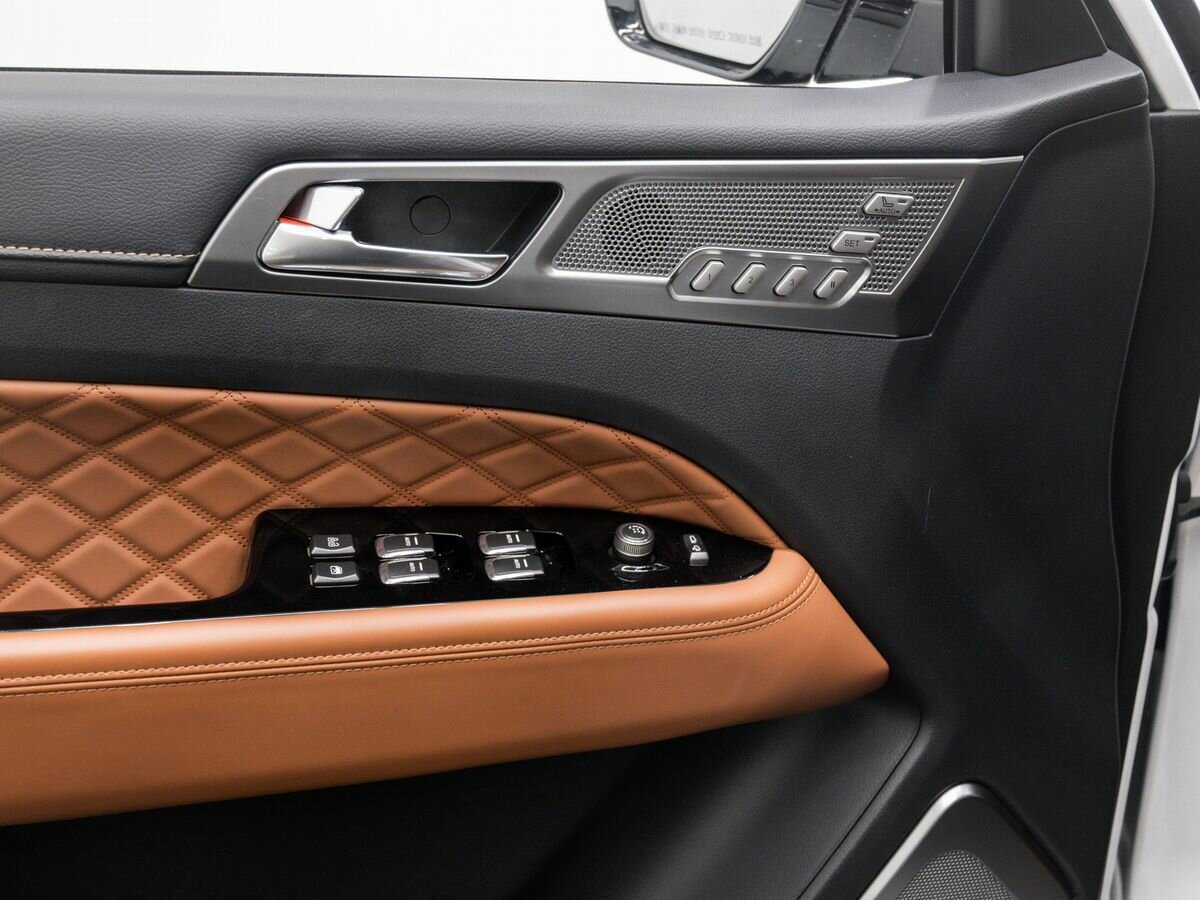 Купить SsangYong Rexton с пробегом. Фото: #14