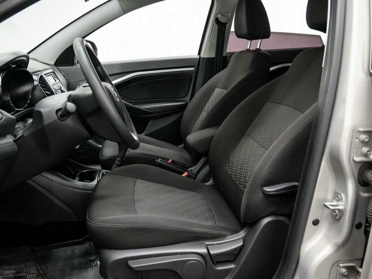 Купить Lada (ВАЗ) Vesta с пробегом. Фото: #14