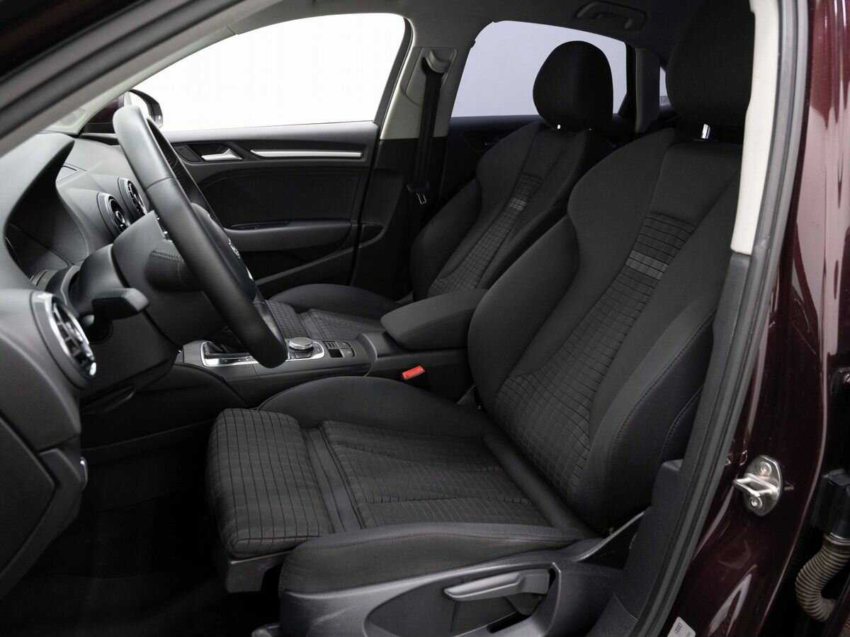 Купить Audi A3 с пробегом. Фото: #8