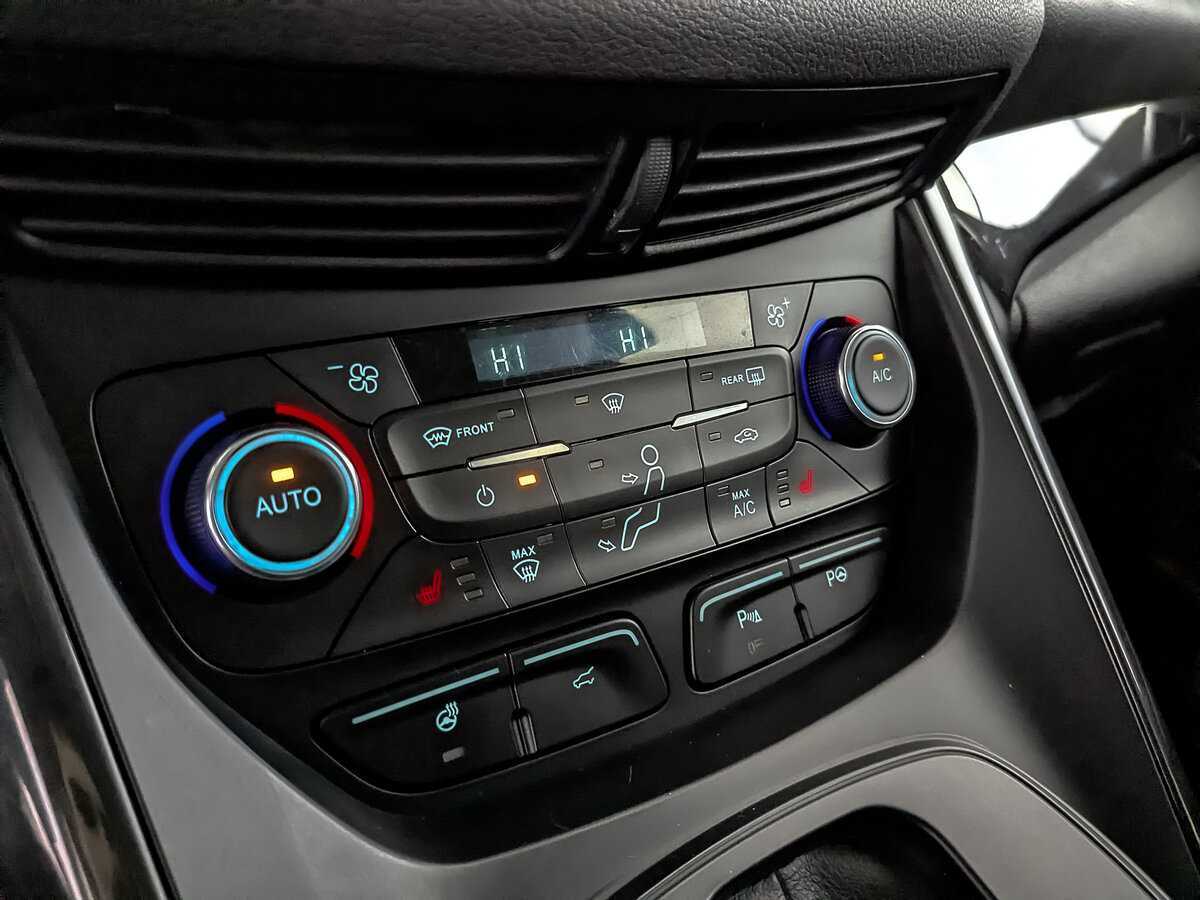 Купить Ford Kuga с пробегом. Фото: #20