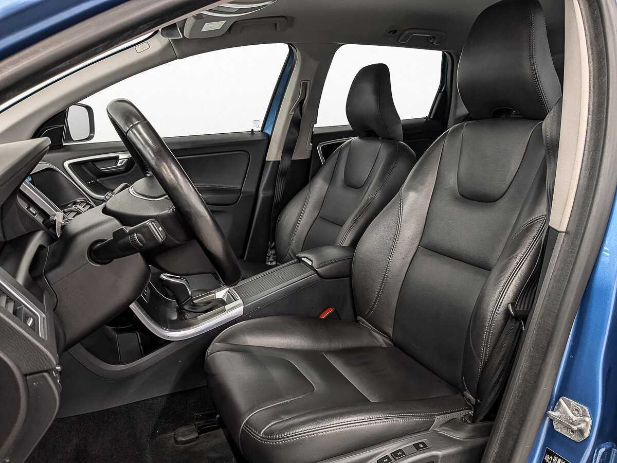 Купить Volvo XC60 с пробегом. Фото: #19