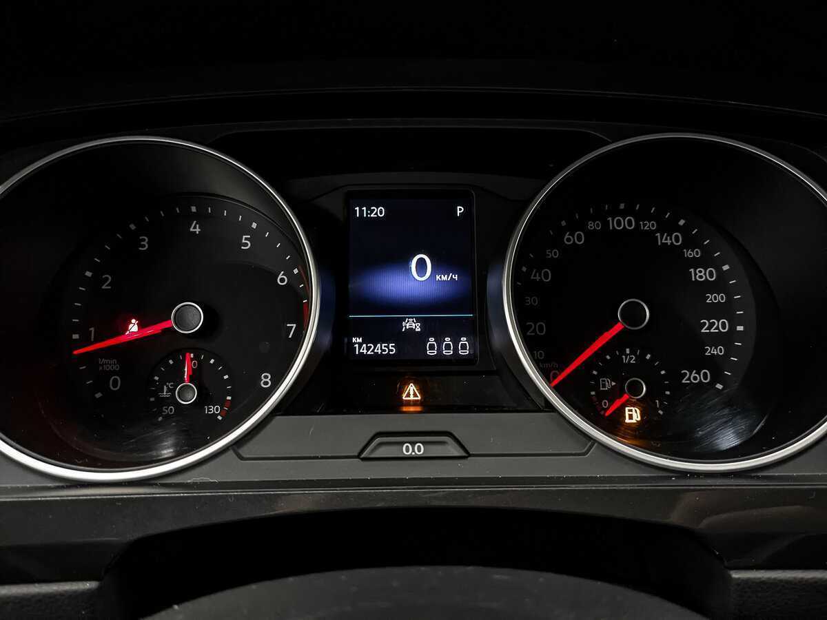 Купить Volkswagen Tiguan с пробегом. Фото: #15