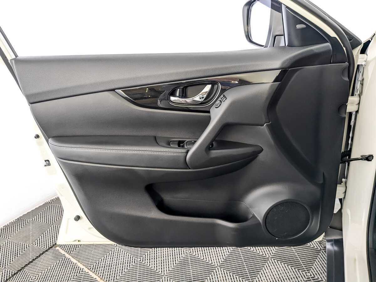 Купить Nissan X-Trail с пробегом. Фото: #18