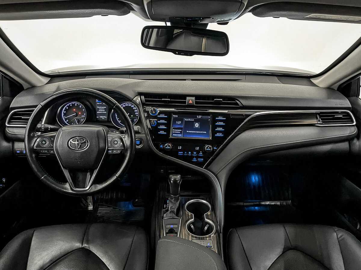 Купить Toyota Camry с пробегом. Фото: #13