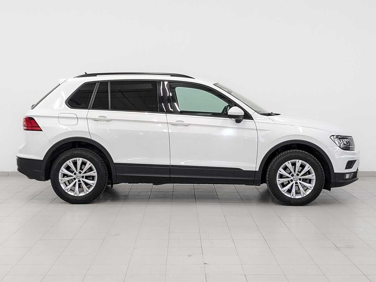 Купить Volkswagen Tiguan с пробегом. Фото: #3