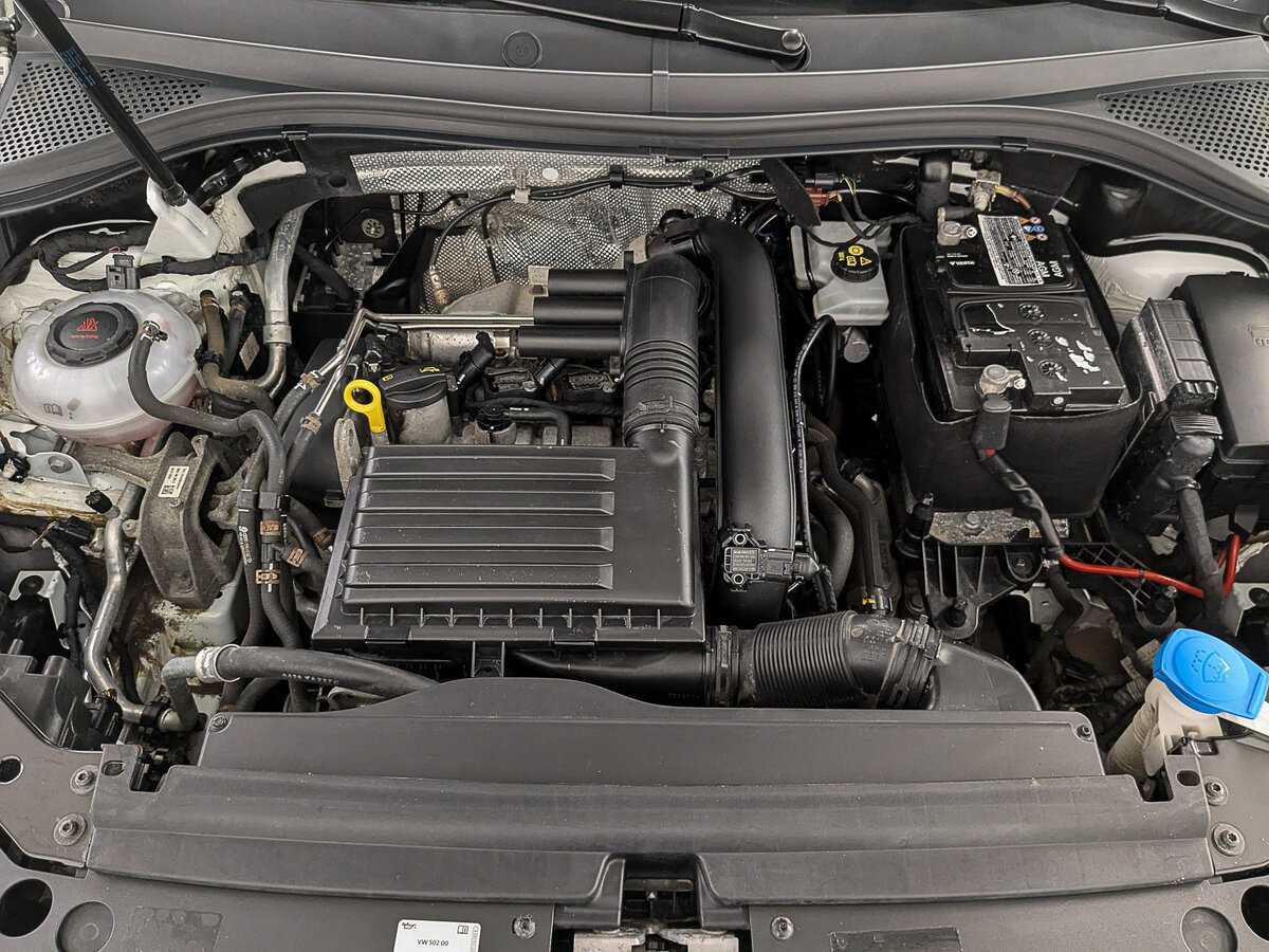 Купить Volkswagen Tiguan с пробегом. Фото: #8