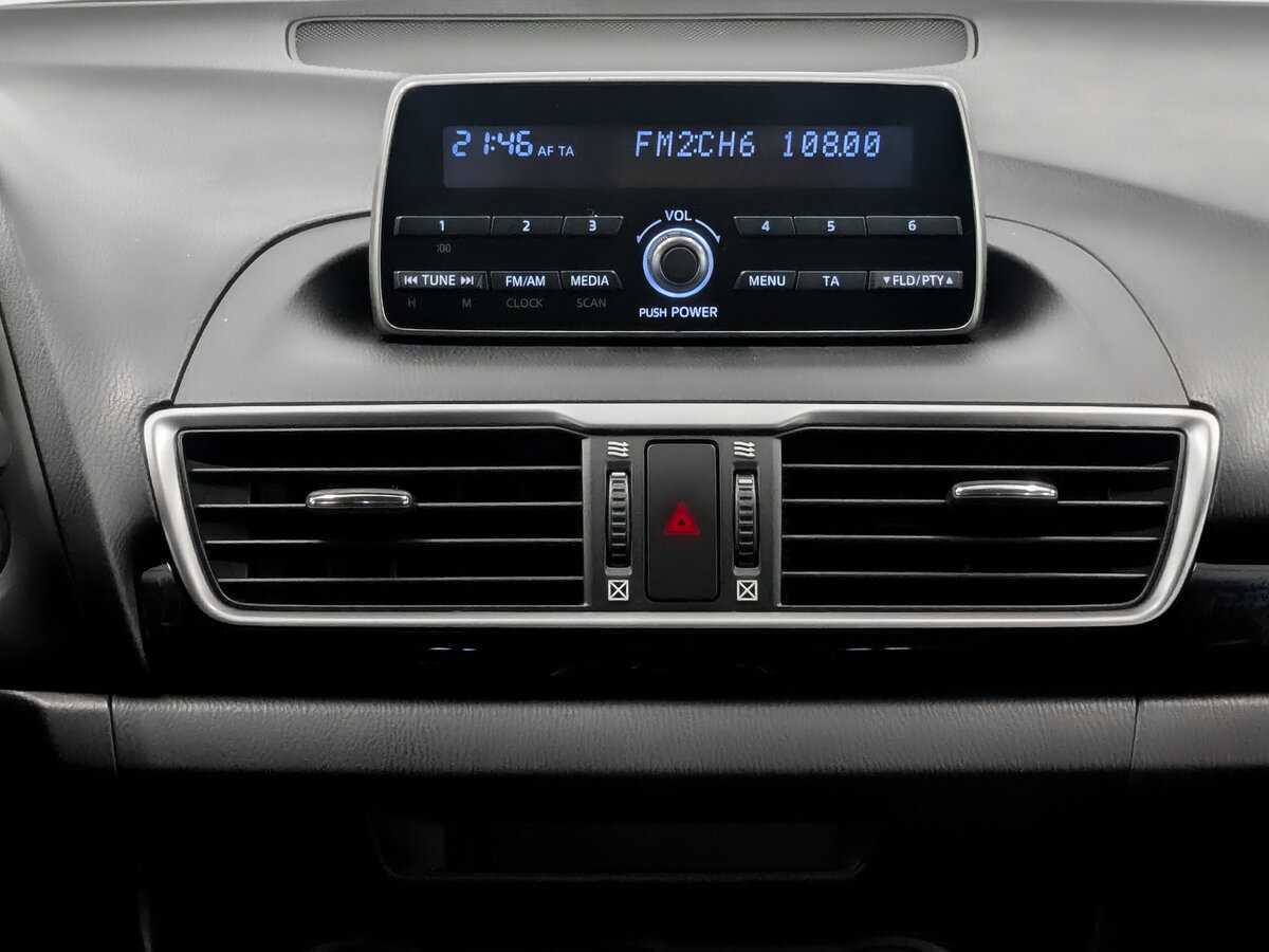 Купить Mazda 3 с пробегом. Фото: #14