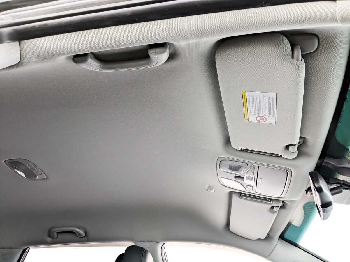 Купить Kia Sorento с пробегом. Фото: #22