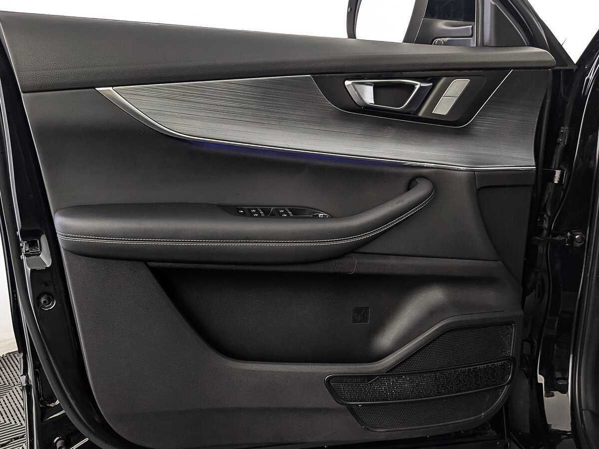 Купить Chery Tiggo 7 Pro Max с пробегом. Фото: #17