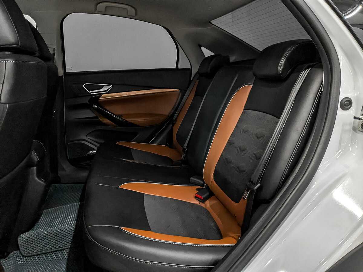 Купить Lada (ВАЗ) Vesta с пробегом. Фото: #17