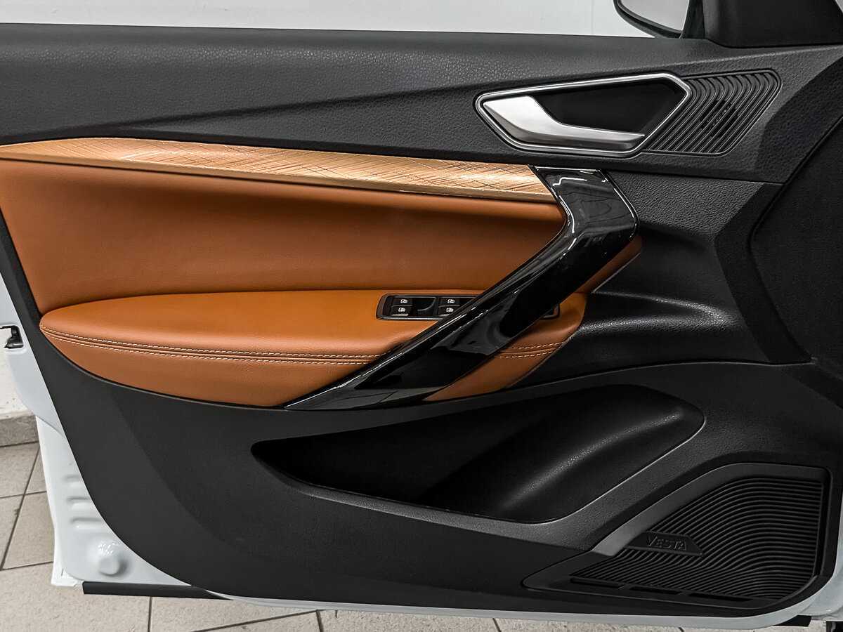 Купить Lada (ВАЗ) Vesta с пробегом. Фото: #18