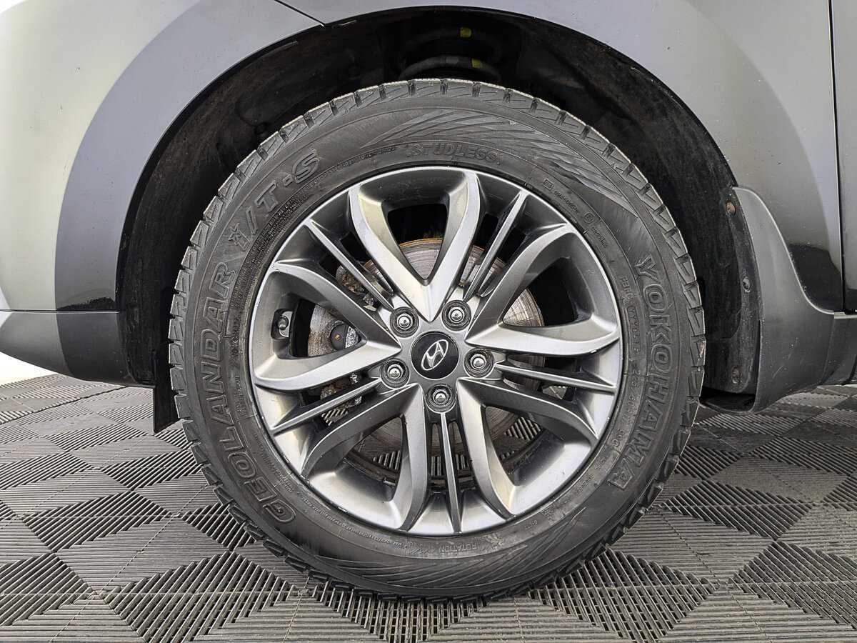 Купить Hyundai ix35 с пробегом. Фото: #11