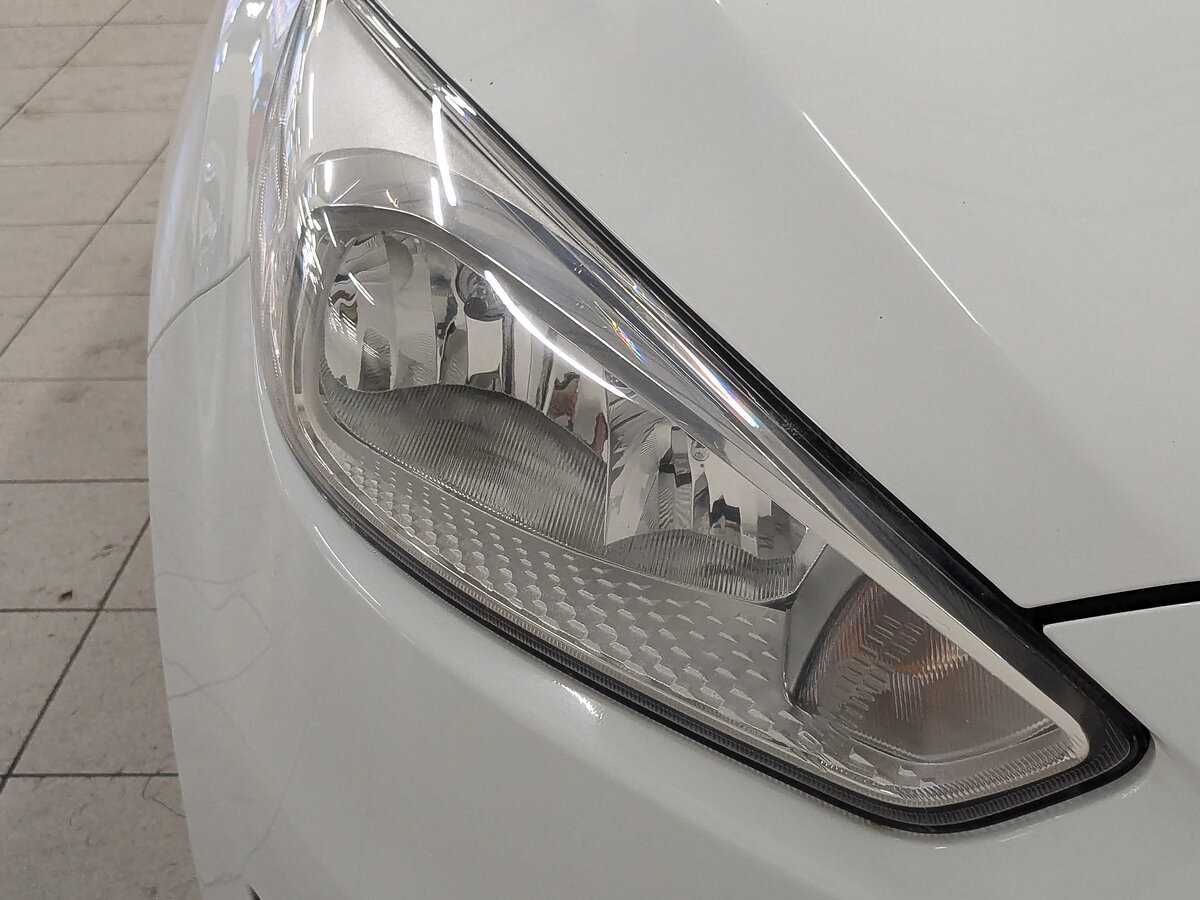 Купить Ford Focus с пробегом. Фото: #10