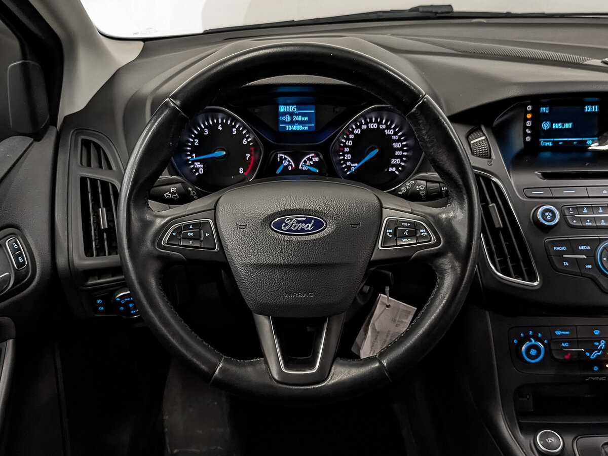 Купить Ford Focus с пробегом. Фото: #21