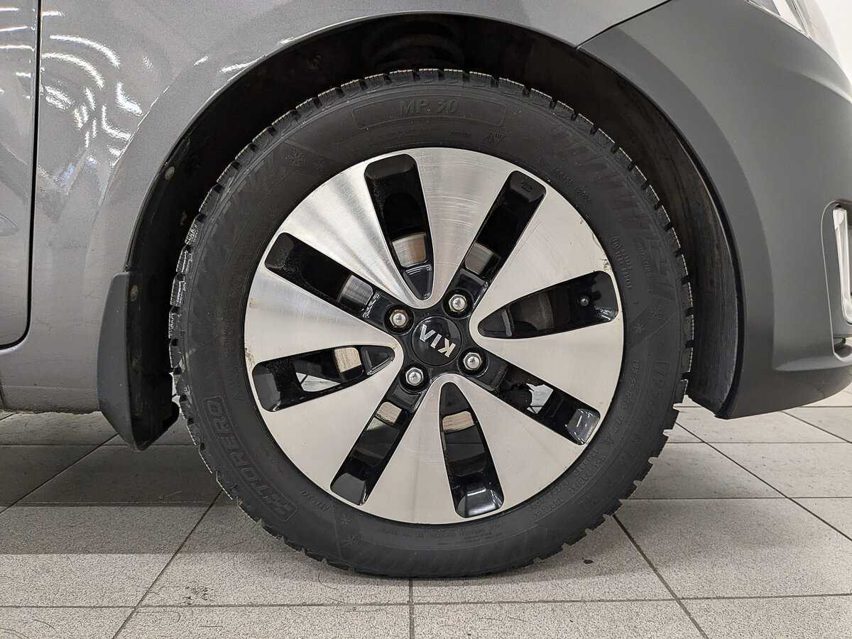 Купить Kia Rio с пробегом. Фото: #11