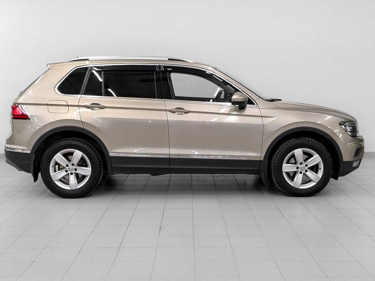Купить Volkswagen Tiguan с пробегом. Фото: #3