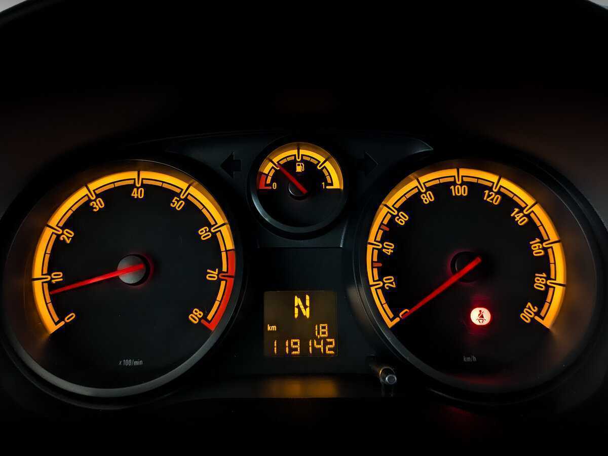 Купить Opel Corsa с пробегом. Фото: #12