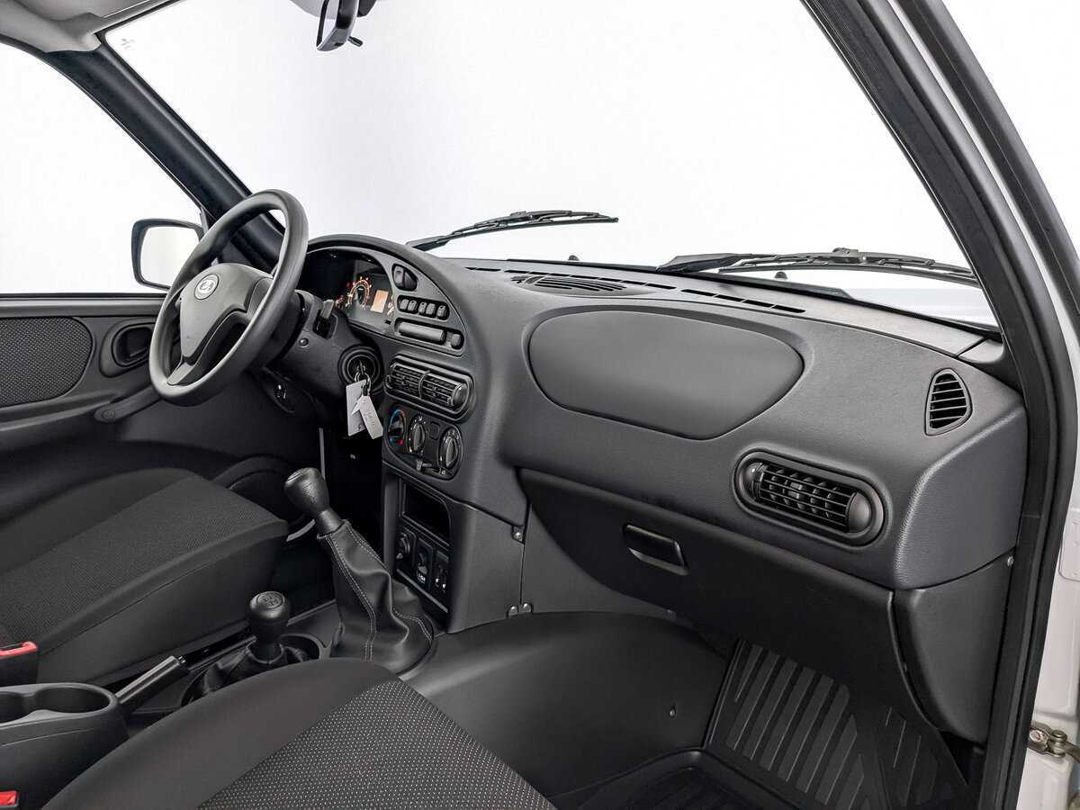 Купить Lada (ВАЗ) Niva с пробегом. Фото: #10