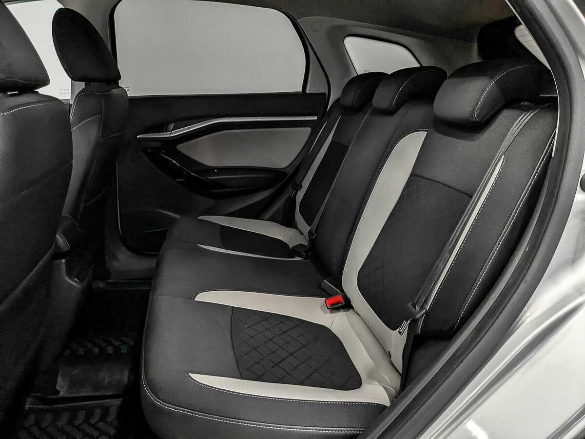 Купить Lada (ВАЗ) Vesta с пробегом. Фото: #16