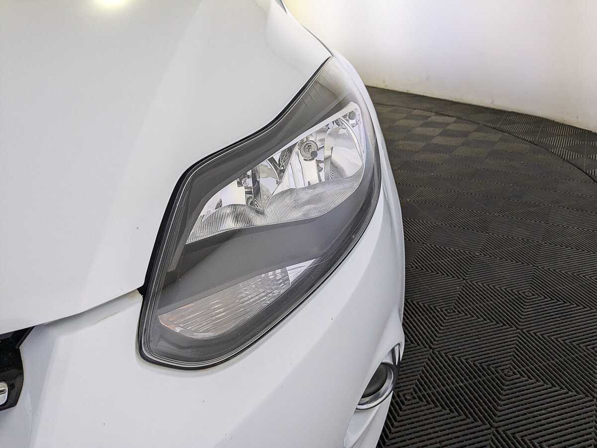 Купить Ford Focus с пробегом. Фото: #10