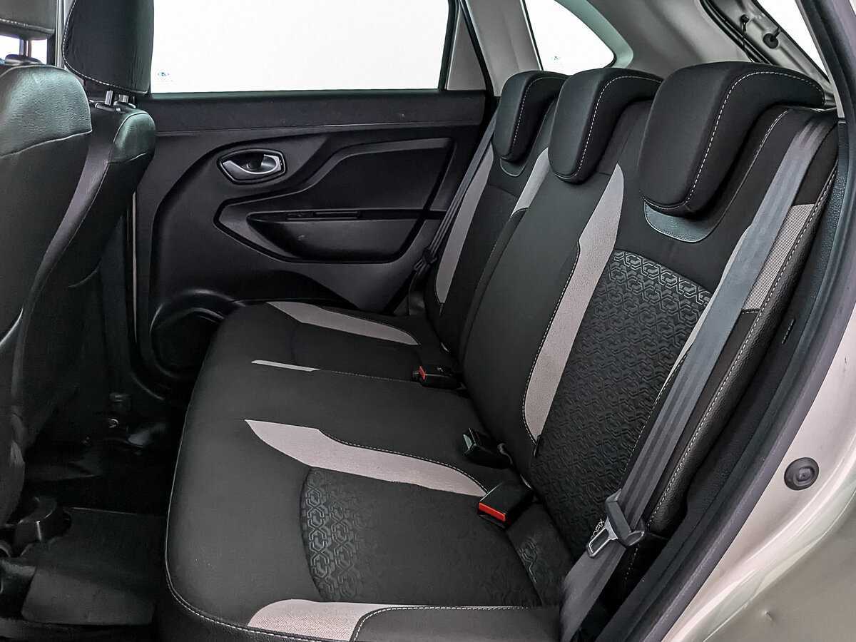 Купить Lada (ВАЗ) XRAY с пробегом. Фото: #17