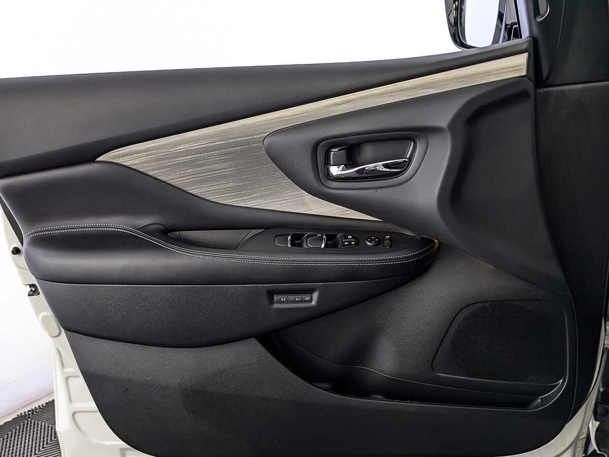 Купить Nissan Murano с пробегом. Фото: #18