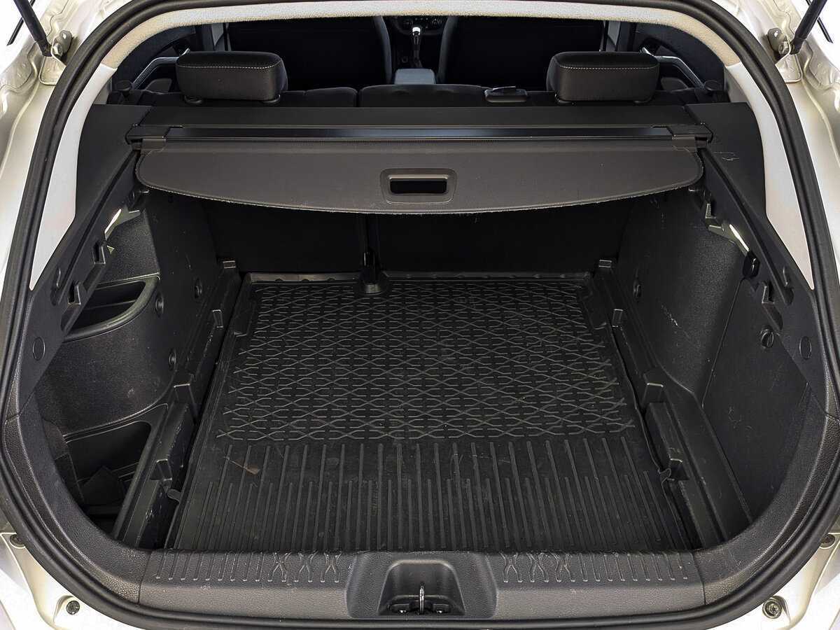 Купить Lada (ВАЗ) Vesta с пробегом. Фото: #9