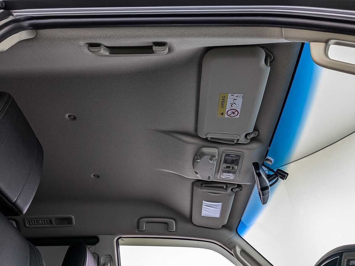 Купить Mitsubishi Pajero с пробегом. Фото: #21