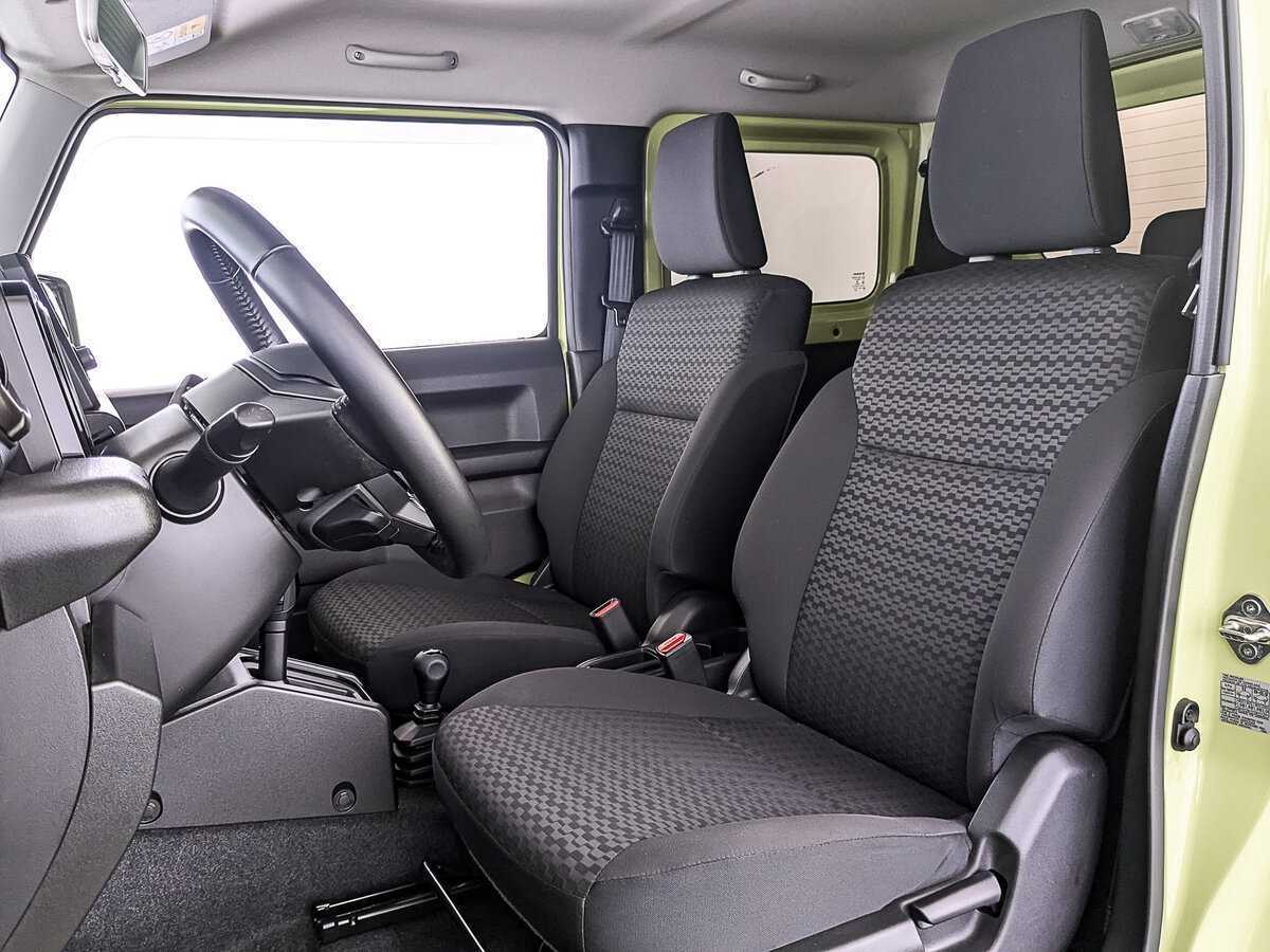 Купить Suzuki Jimny с пробегом. Фото: #19