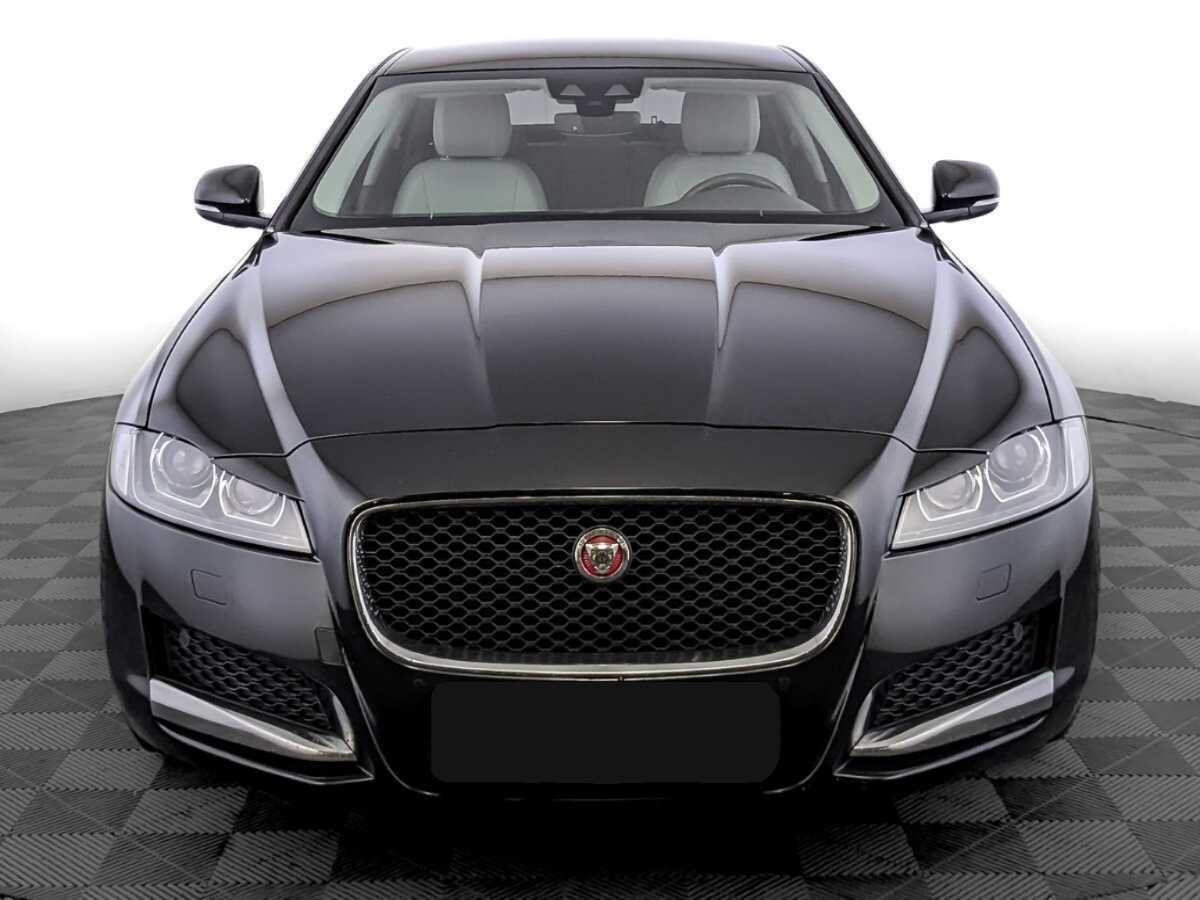 Купить Jaguar XF с пробегом. Фото: #1