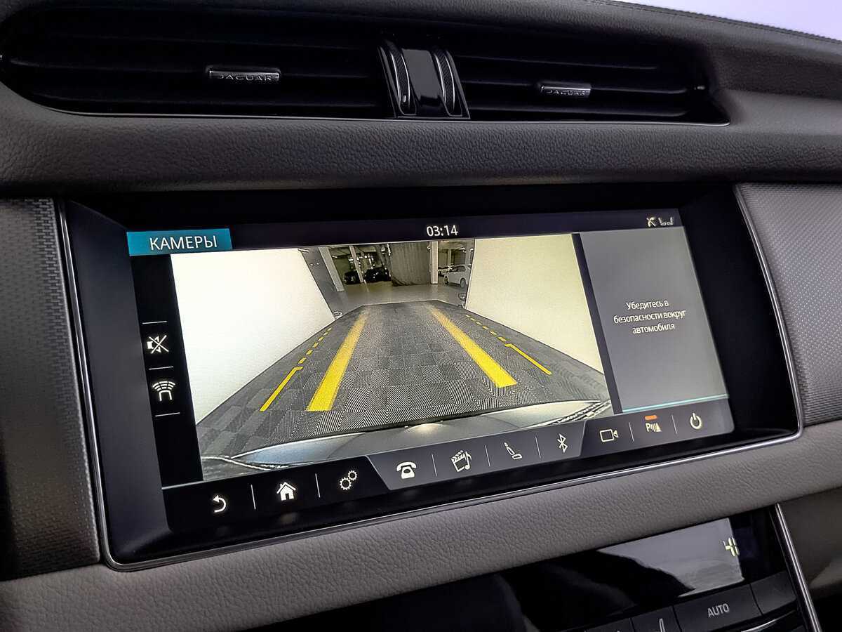 Купить Jaguar XF с пробегом. Фото: #27