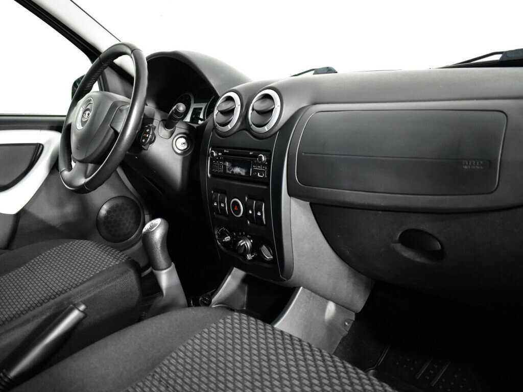 Купить Lada (ВАЗ) Largus с пробегом. Фото: #8