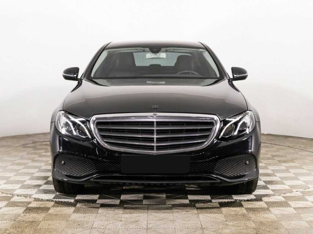 Купить Mercedes-Benz E-Класс с пробегом. Фото: #1