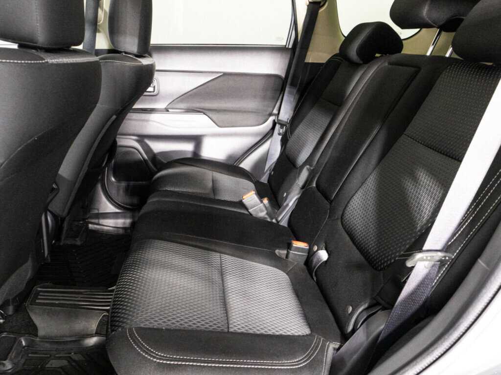 Продажа Б/У Митсубиши Оутлэндер. Фото: #9