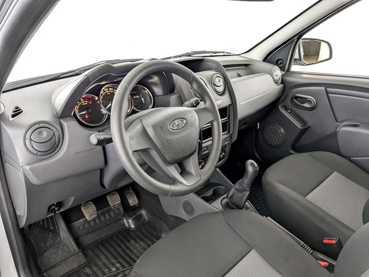 Купить Lada (ВАЗ) Largus с пробегом. Фото: #15