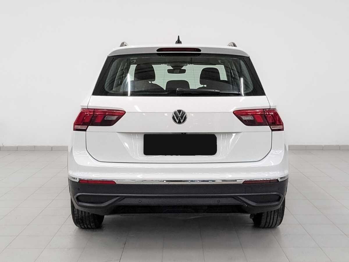 Купить Volkswagen Tiguan с пробегом. Фото: #5