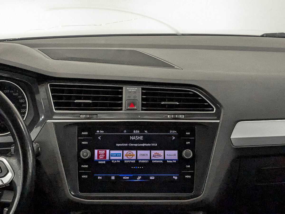Купить Volkswagen Tiguan с пробегом. Фото: #14