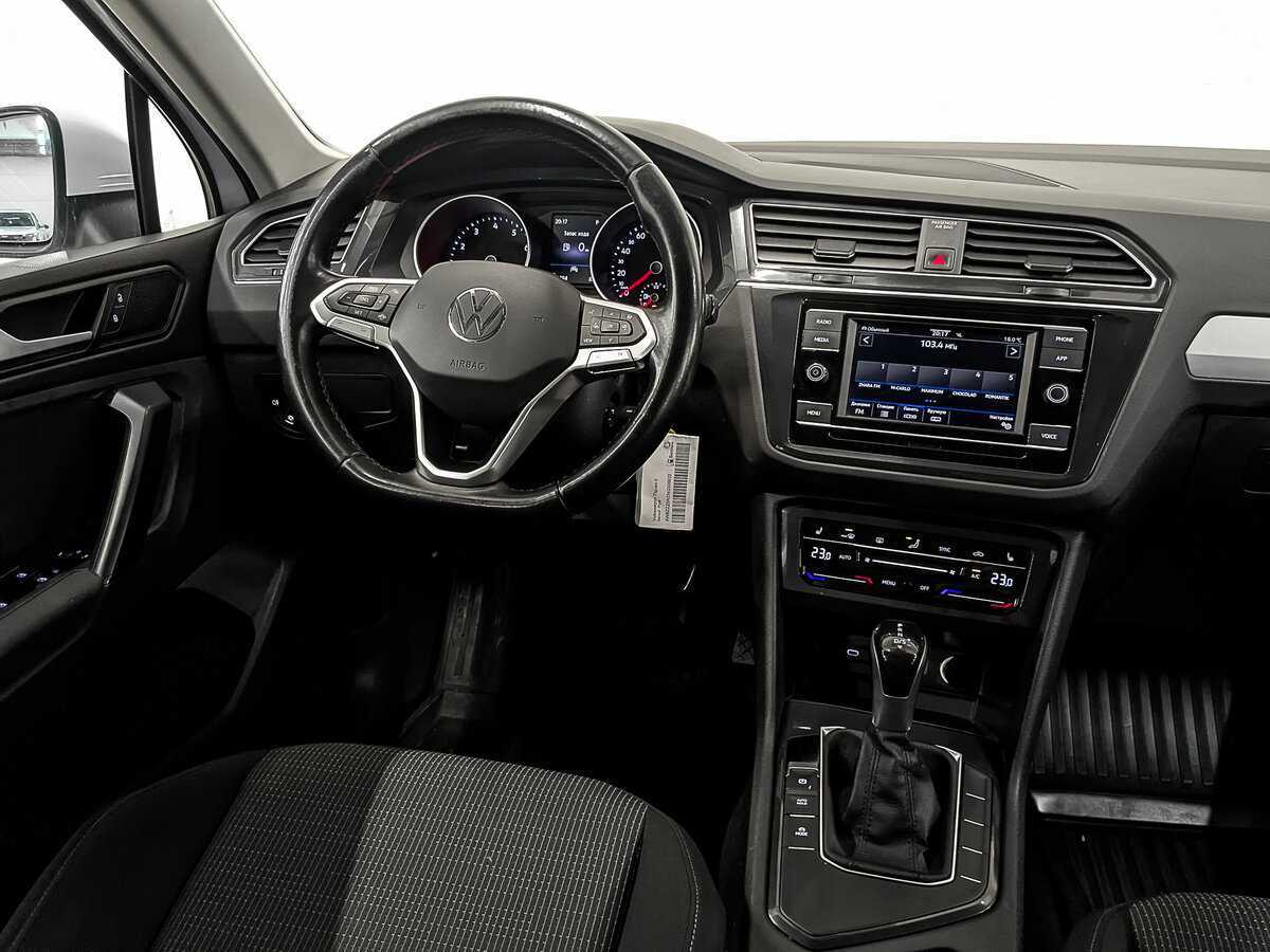 Купить Volkswagen Tiguan с пробегом. Фото: #23