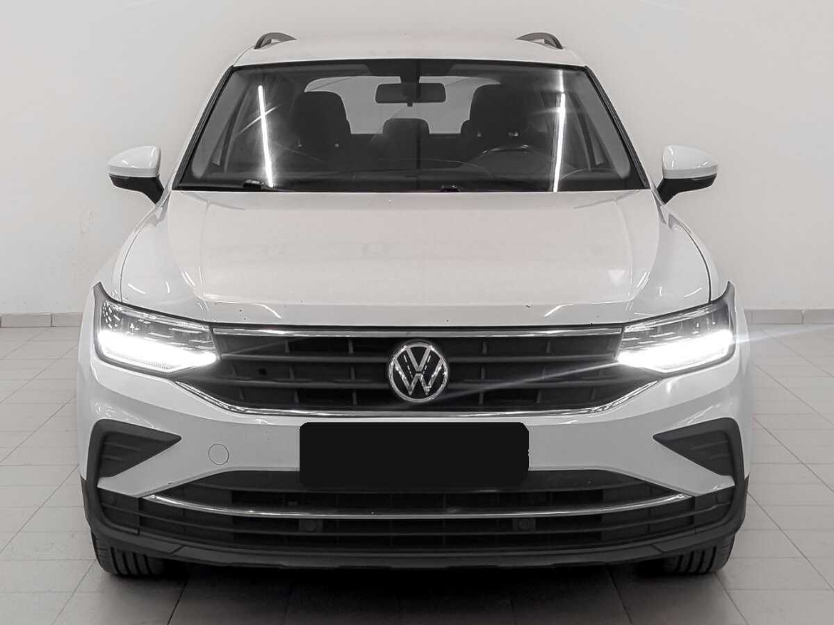 Купить Volkswagen Tiguan с пробегом. Фото: #1