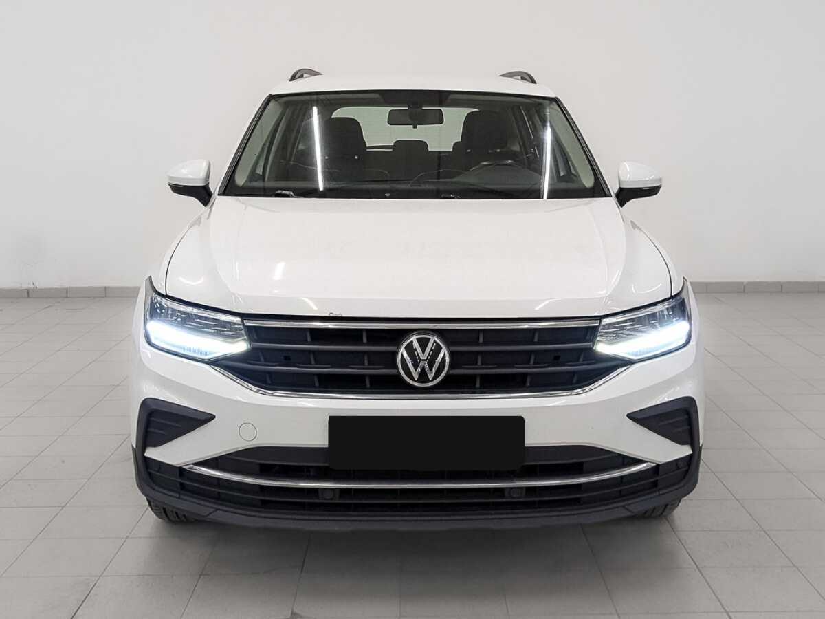 Купить Volkswagen Tiguan с пробегом. Фото: #1