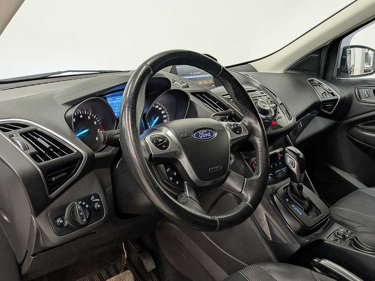 Купить Ford Kuga с пробегом. Фото: #12