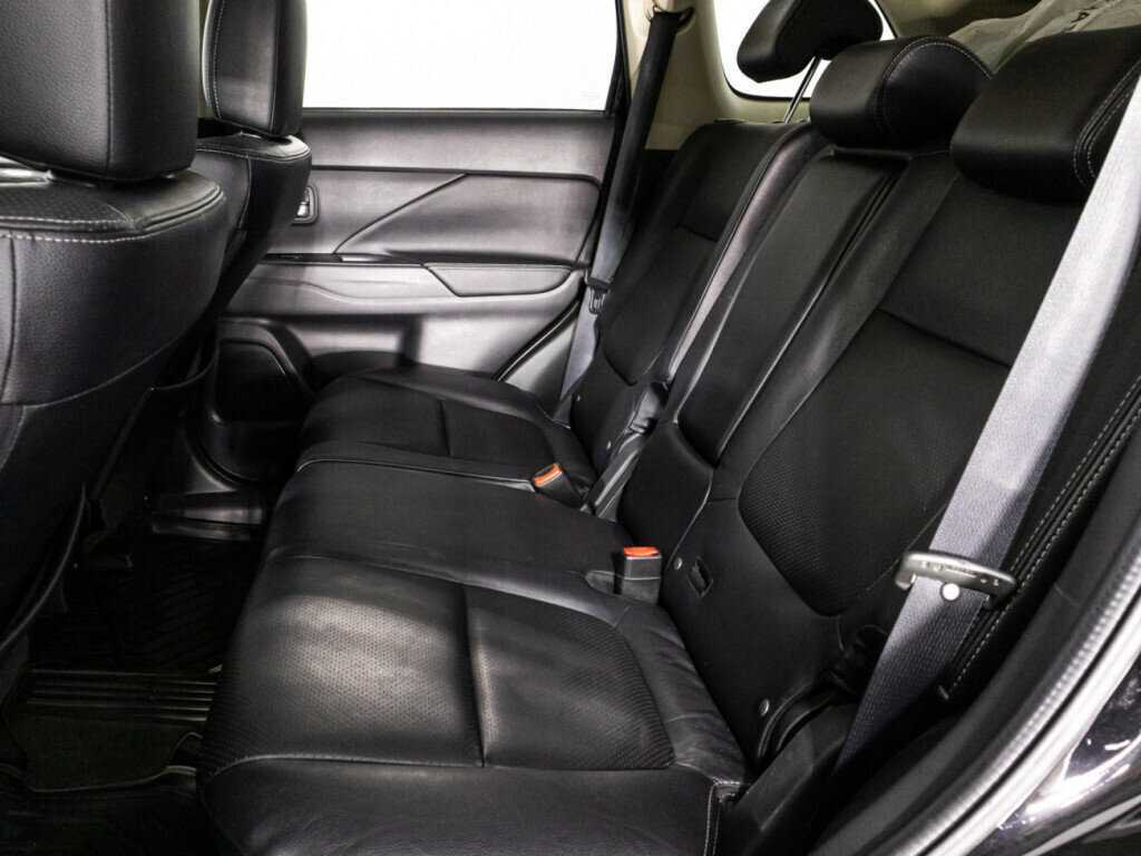 Продажа Б/У Митсубиши Оутлэндер. Фото: #9