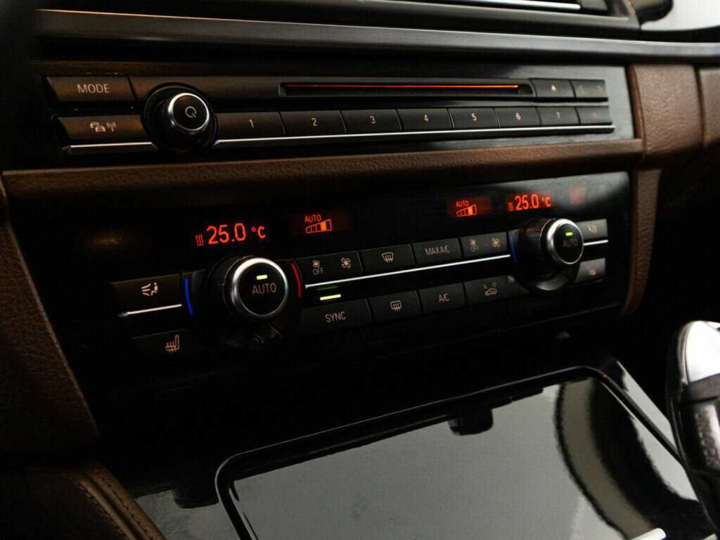 Купить BMW 5 серии с пробегом. Фото: #15