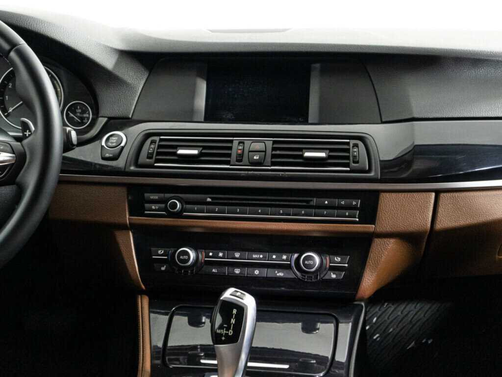 Купить BMW 5 серии с пробегом. Фото: #13