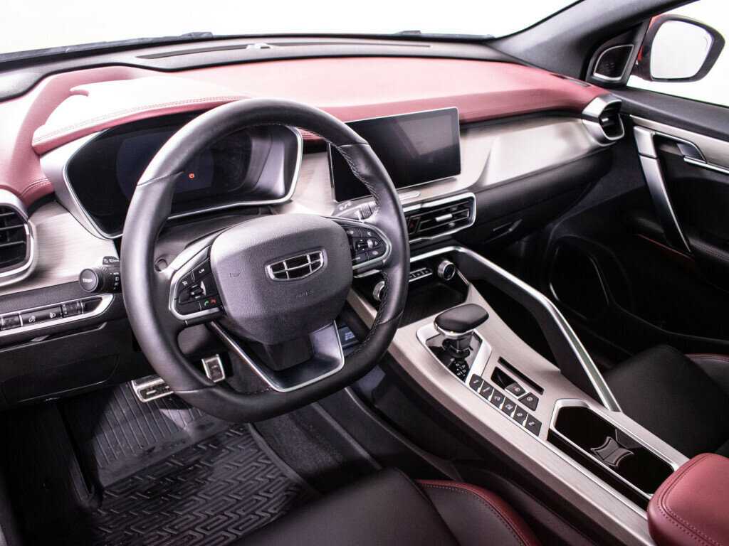 Купить Geely Coolray с пробегом. Фото: #14