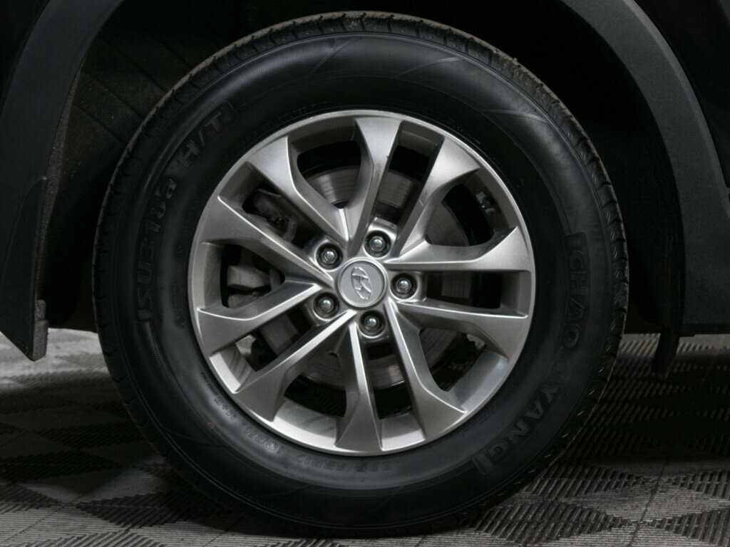 Купить Hyundai Santa Fe с пробегом. Фото: #18