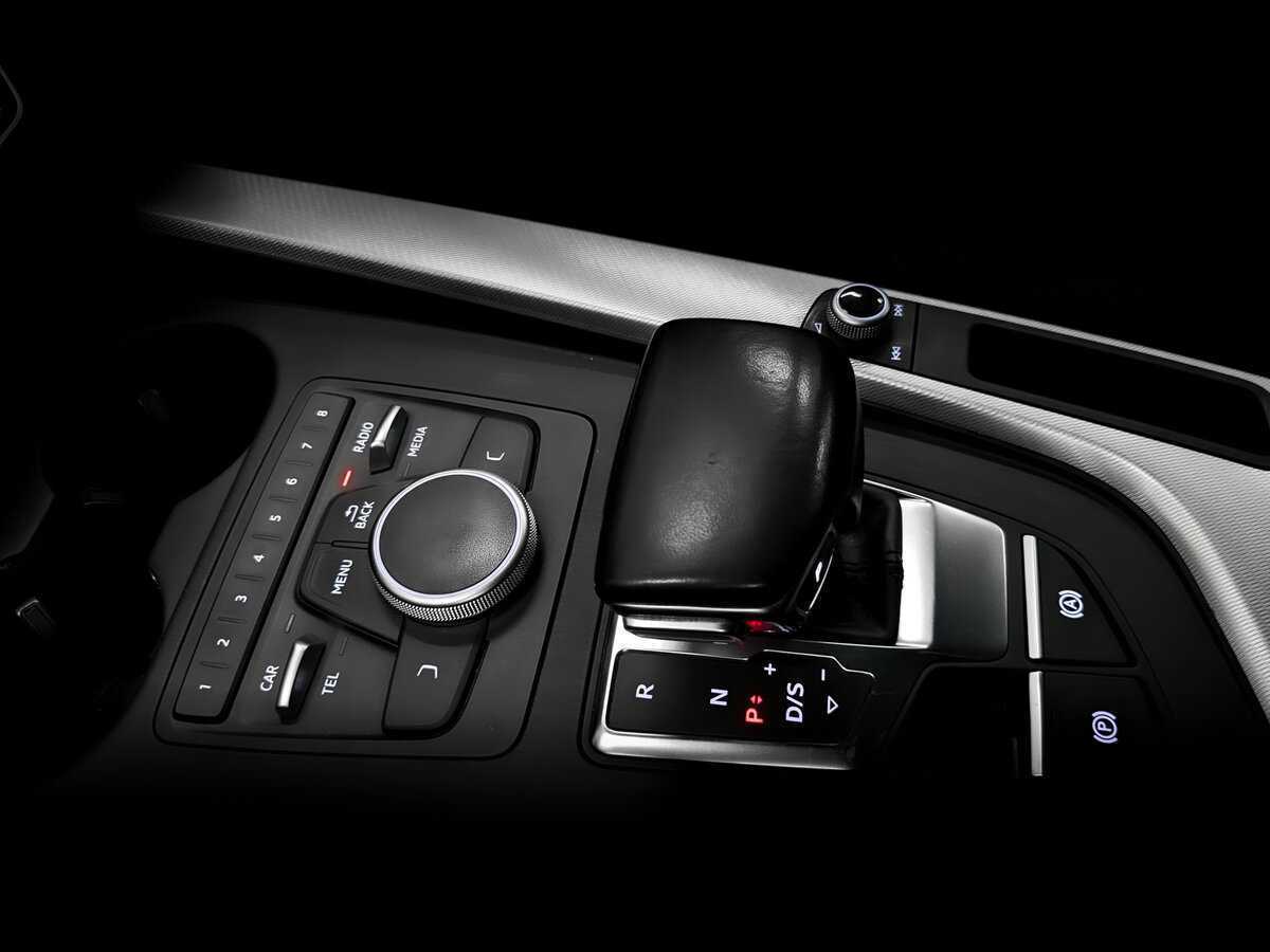 Купить Audi A4 с пробегом. Фото: #25