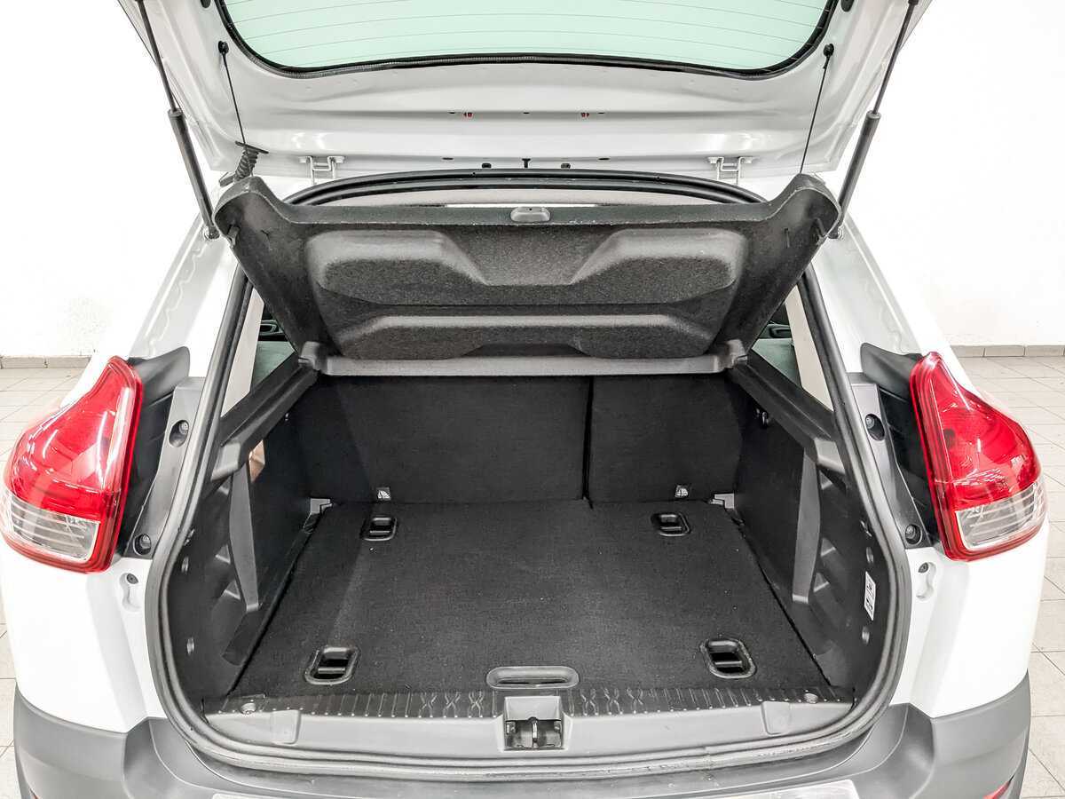 Купить Lada (ВАЗ) XRAY с пробегом. Фото: #9