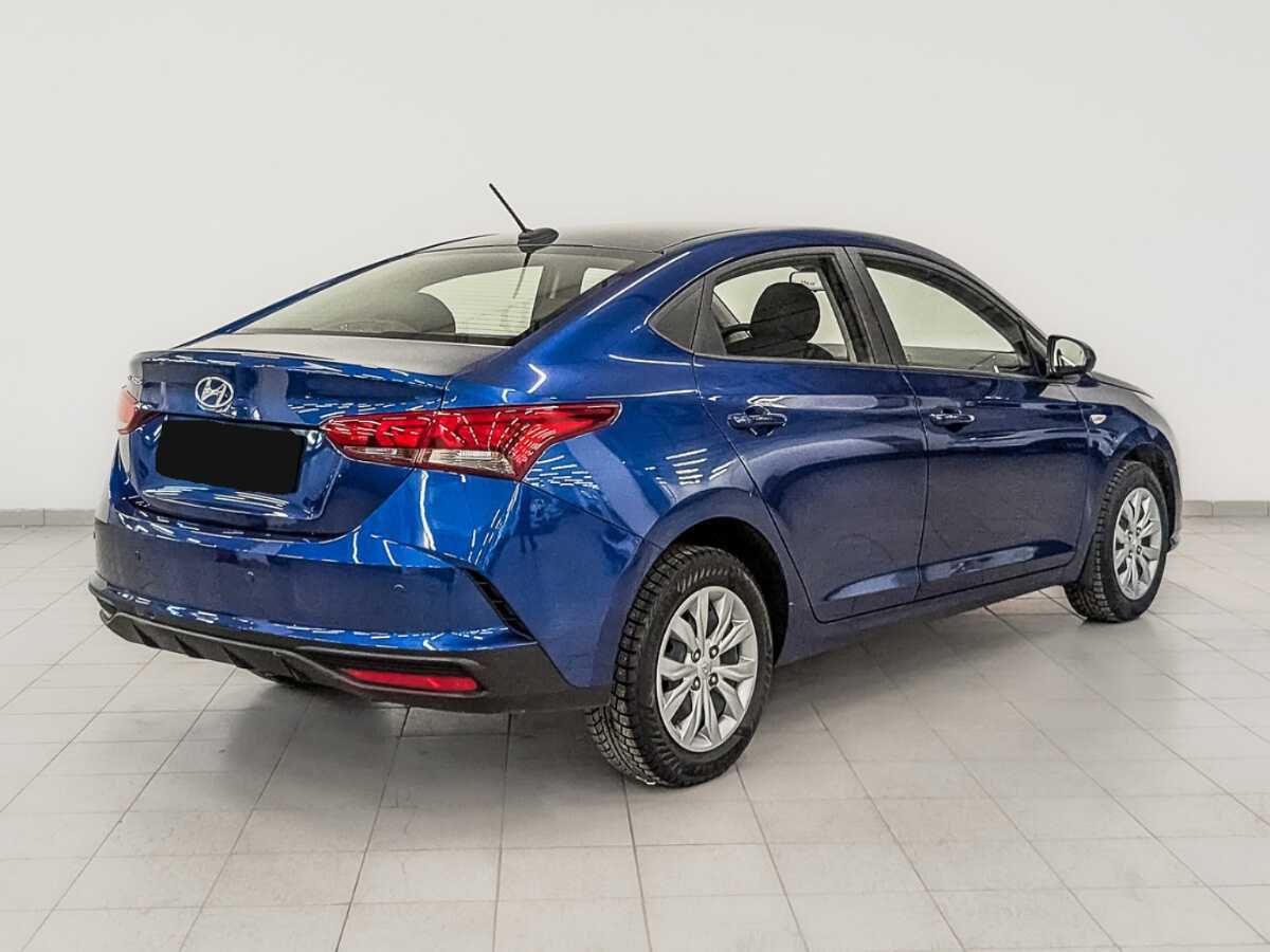 Купить Hyundai Solaris с пробегом. Фото: #4